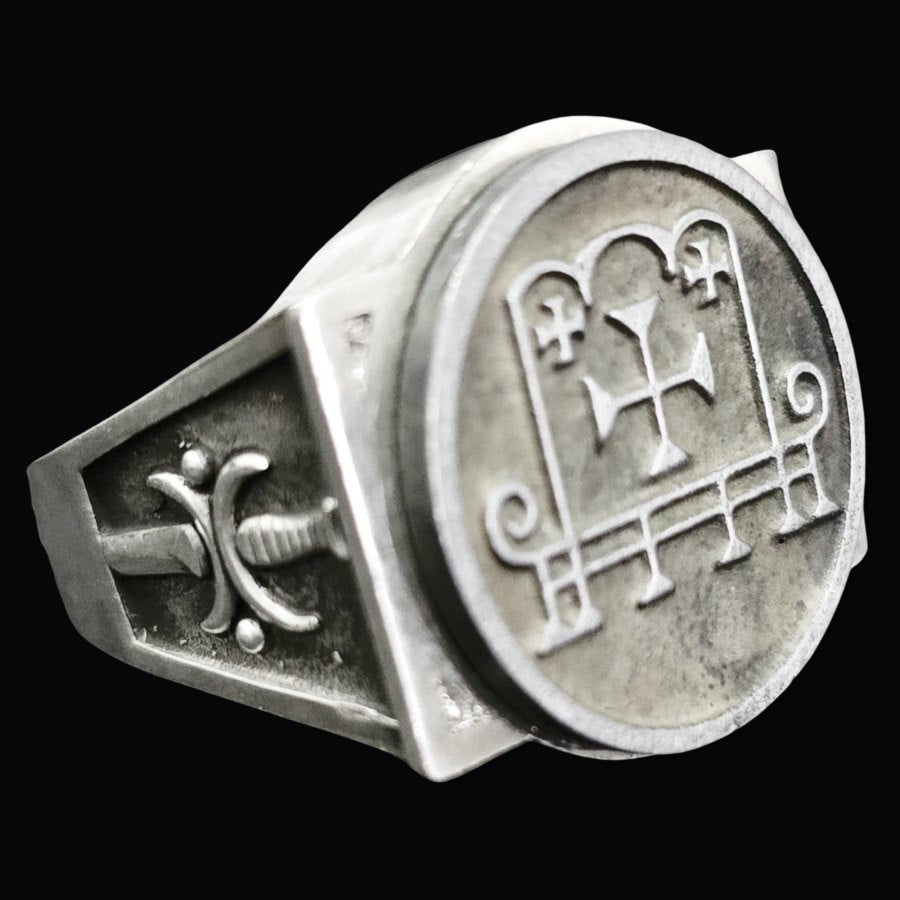 Demon Ring 8 Duke Barbatos 72 Demons Lesser Key of Solomon Goetia In Silver 2.2 cm x 1.8 cm 18 Gr Art 1786 - Bricks Masons