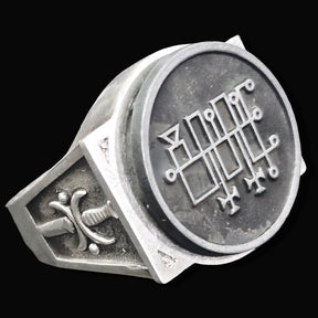 Demon Ring 48 PRESIDENT HAAGENTI 72 Demons Lesser Key of Solomon Goetia In Silver 2.2 cm x 1.8 cm 18 Gr Art 1826 - Bricks Masons
