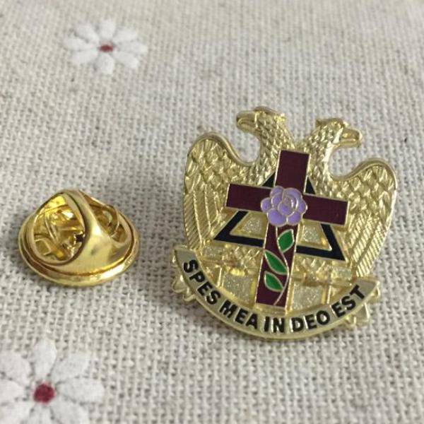 32nd Degree Scottish Rite Lapel Pin - Rose Croix Cross - Bricks Masons