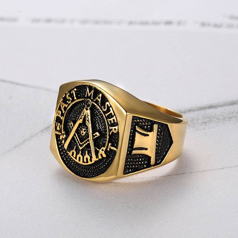 Past Master Blue Lodge Ring - Gold Titanium Steel - Bricks Masons