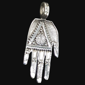 Hand of Fatima Hamsa Pendant in Silver 4 x 2 cm 7.6 g Art 945 - Bricks Masons