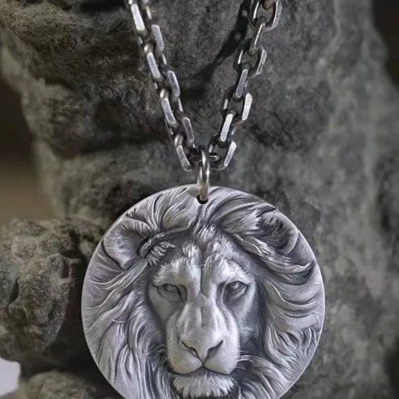 Ancient Israel - Three-dimensional Lion Head Pendant Necklace - Bricks Masons