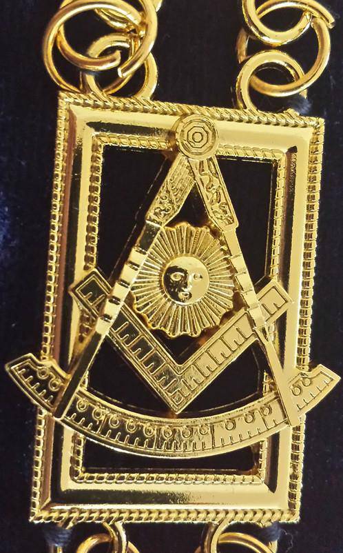 Past Master Blue Lodge Chain Collar - Gold Plated on Blue Velvet