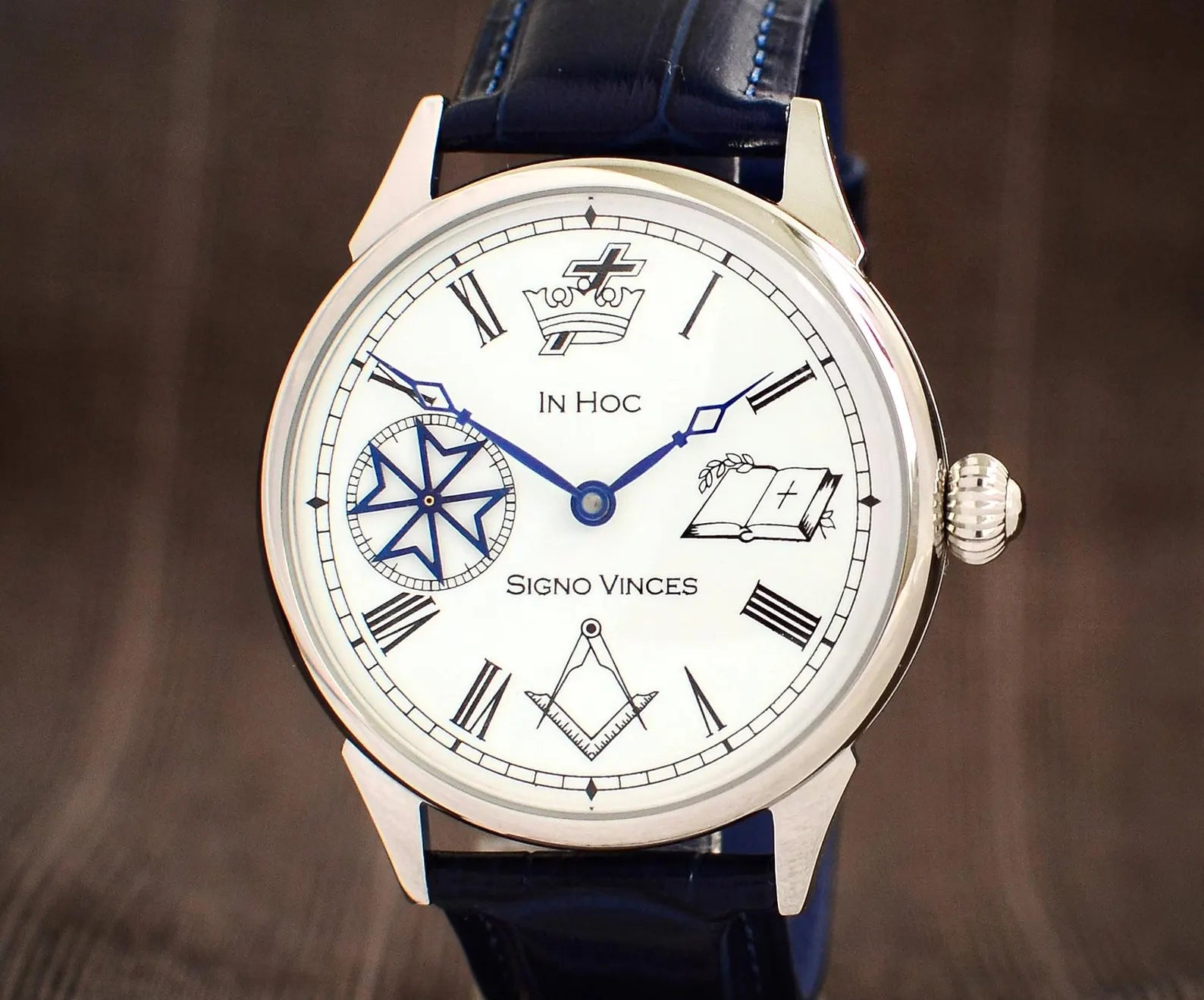 Master Mason Blue Lodge Wristwatch -  Rotating Maltese Cross - Bricks Masons