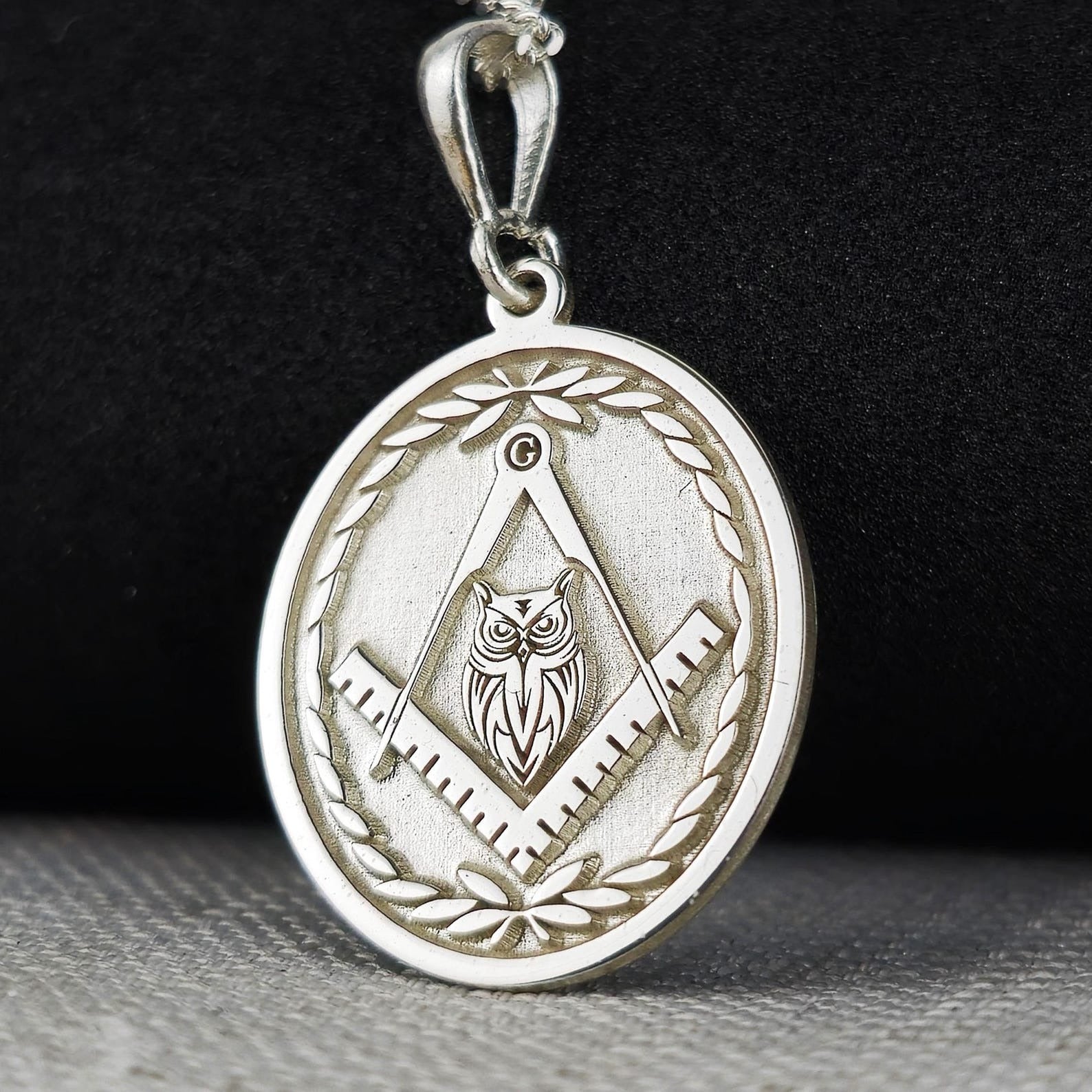 Master Mason Blue Lodge Necklace - Silver Owl With Square & Compass - Bricks Masons