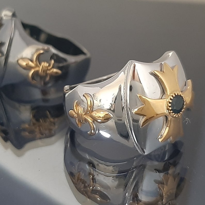 Order Of Malta Ring - Gold & Blue green Sapphire - Bricks Masons