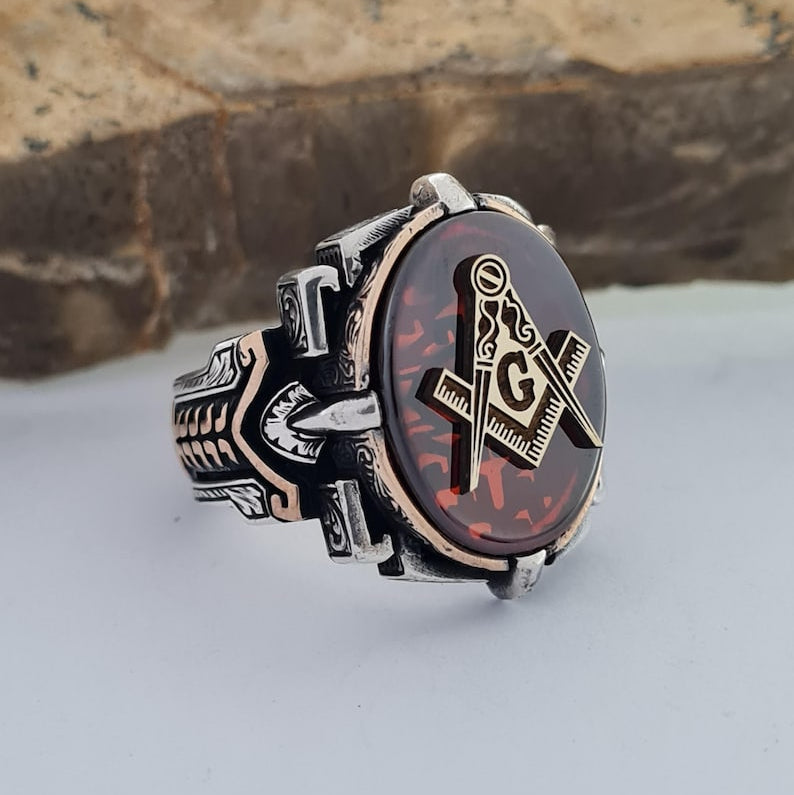Master Mason Blue Lodge Ring - Sterling Silver Masonic Garnet Zircon - Bricks Masons