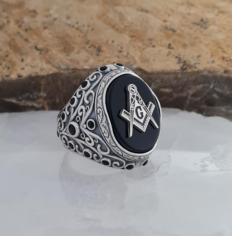 Master Mason Blue Lodge Ring - Black Onyx Sterling Silver - Bricks Masons