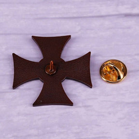 Knights Templar Lapel Pin - Red Cross Crusaders - Bricks Masons