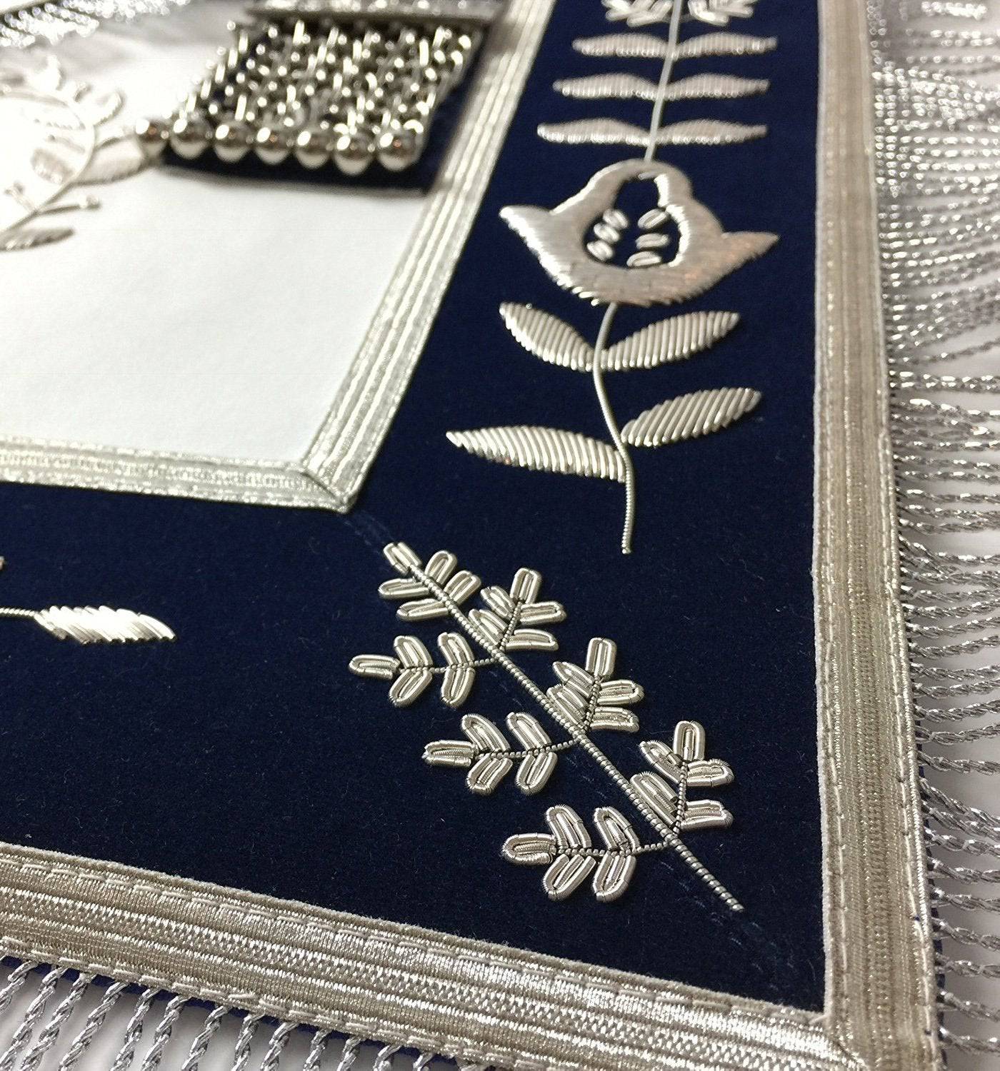 Past Master Blue Lodge Apron - White & Navy Blue Velvet - Bricks Masons
