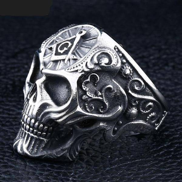 Master Mason Blue Lodge Ring - Gothic Skull Motif Silver