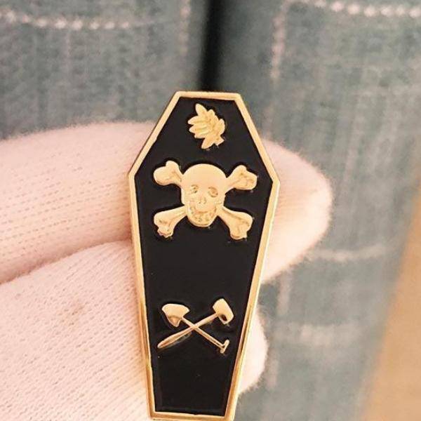 Widows Sons Lapel Pin - Akasha Leaf Acacia Sprig Skull & Bones (2 pieces)