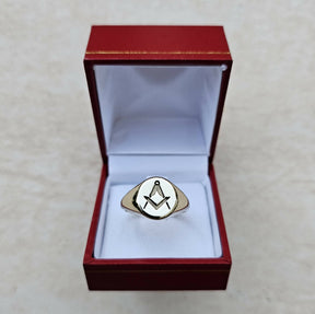 Master Mason Blue Lodge Masonic Ring - 18K Gold Square and Compass - Bricks Masons